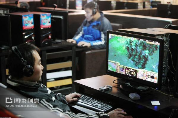 《DNF》CP武器与制式武器优缺点分析